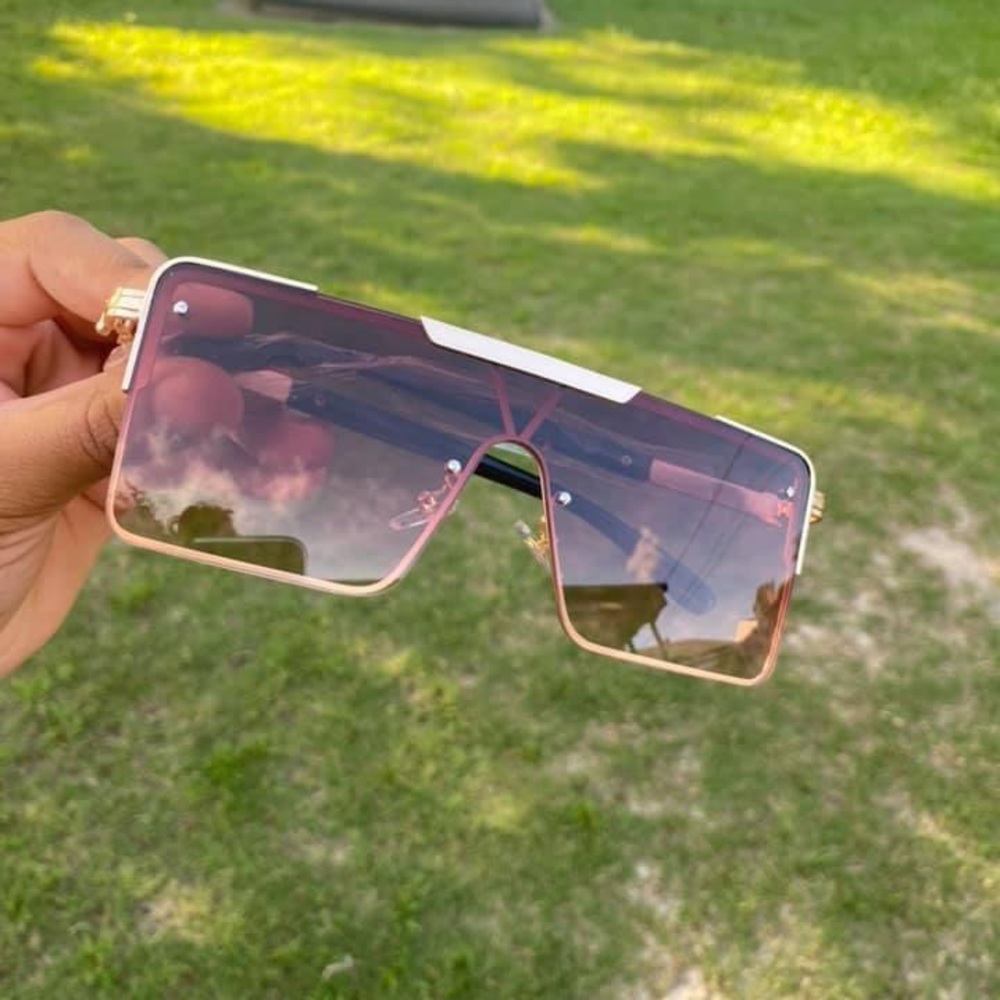 Summer shades 💕
